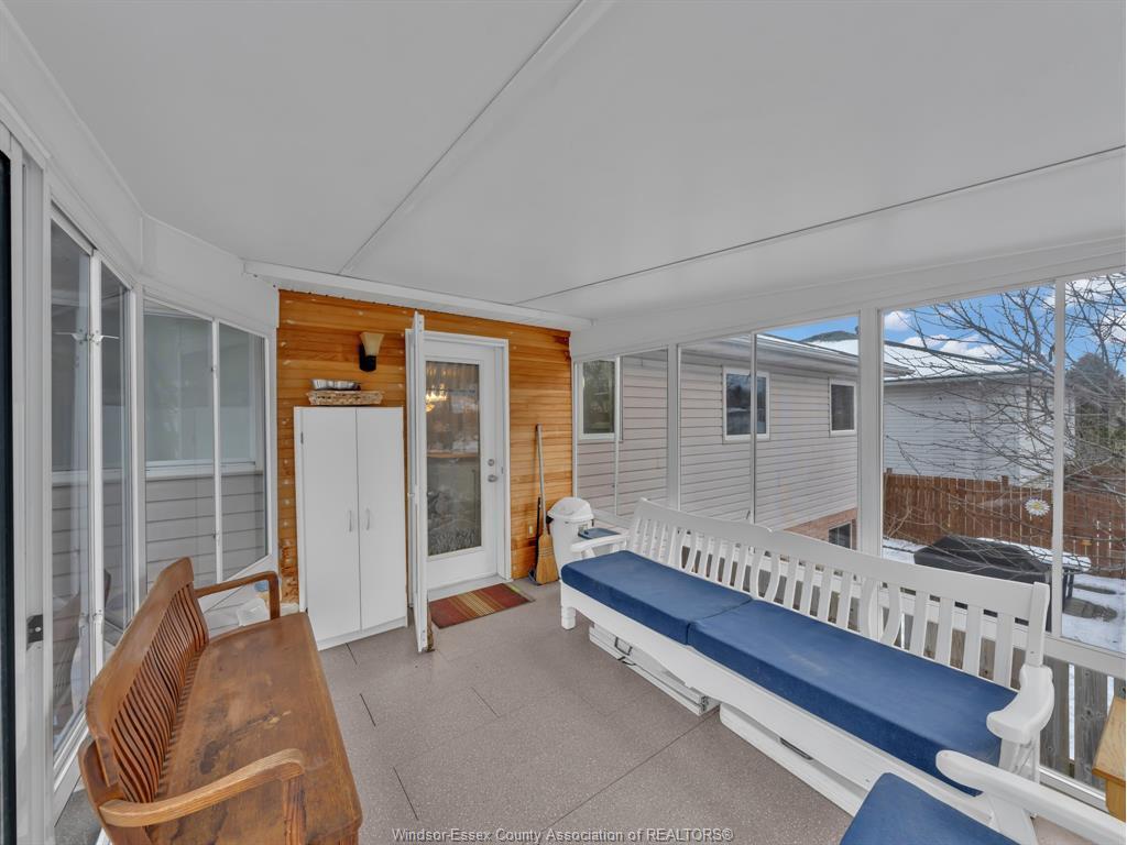 3755 Holburn, Windsor, ON