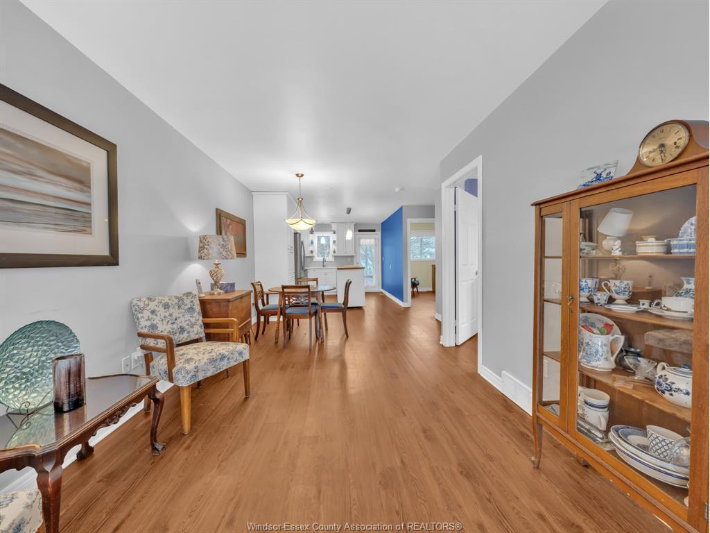 3755 Holburn, Windsor, ON