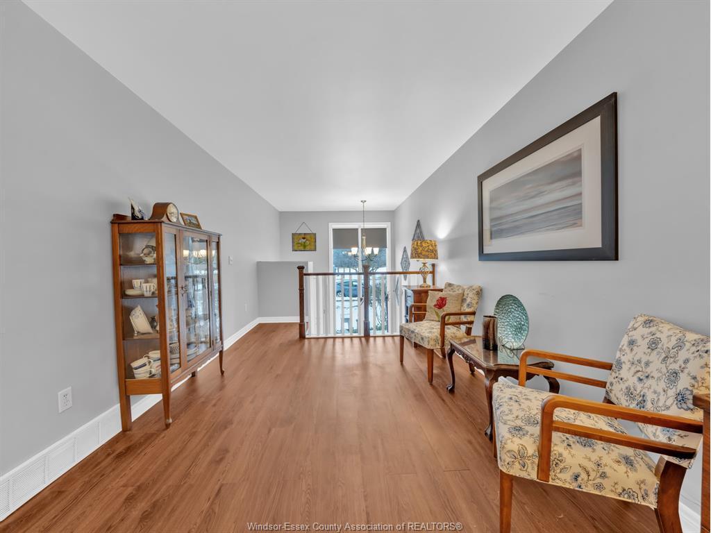 3755 Holburn, Windsor, ON