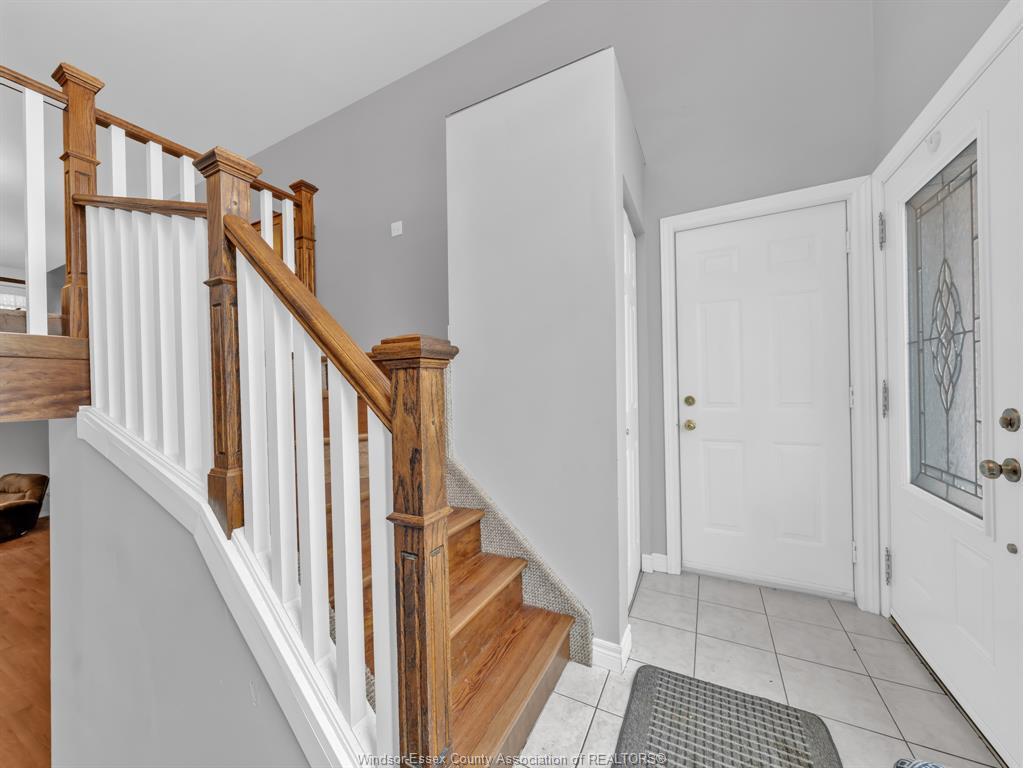 3755 Holburn, Windsor, ON