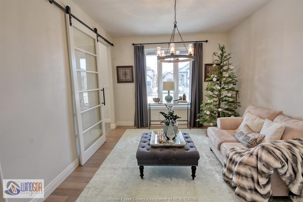 1363 Pascal Avenue, Lakeshore, ON