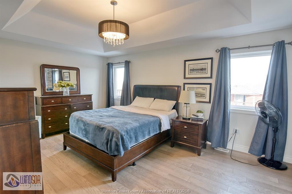 1363 Pascal Avenue, Lakeshore, ON