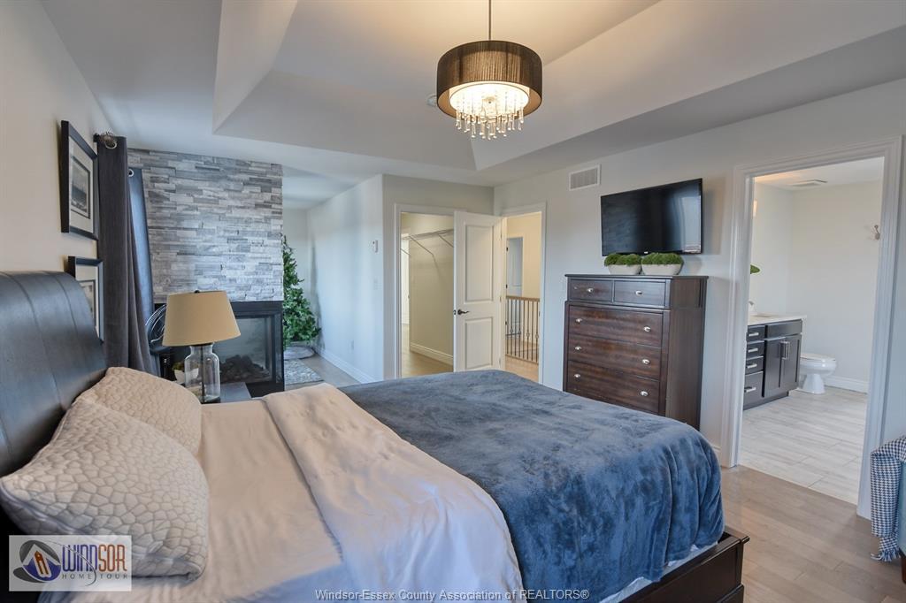 1363 Pascal Avenue, Lakeshore, ON