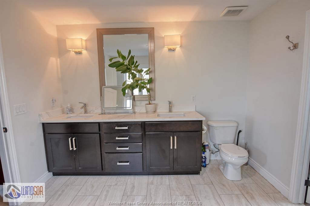 1363 Pascal Avenue, Lakeshore, ON