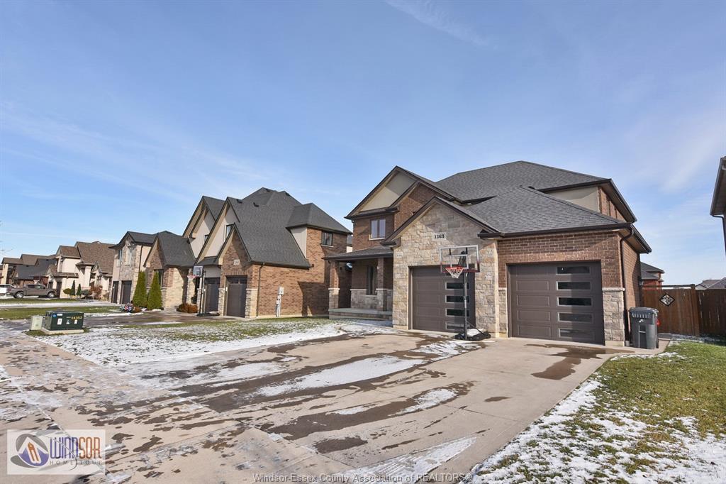 1363 Pascal Avenue, Lakeshore, ON