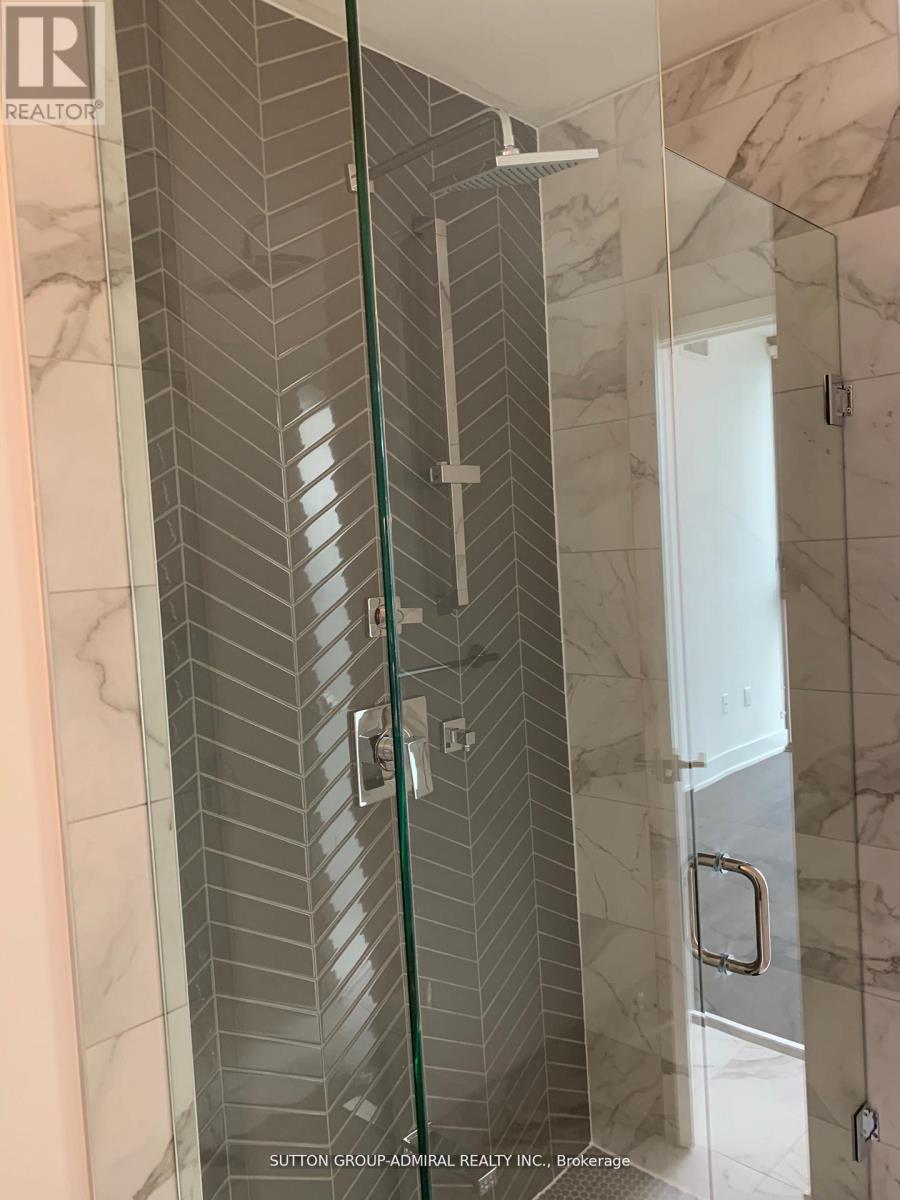 1103 - 2908 Highway 7, Vaughan, ON - Indoor Photo Showing Bathroom