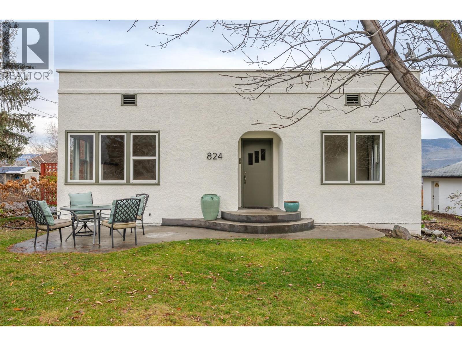 824 Road 2, Oliver, BC - Outdoor