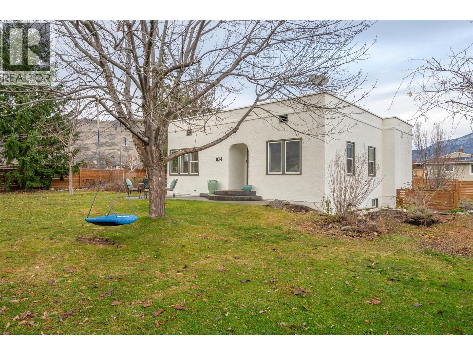 824 Road 2, Oliver, BC - Outdoor