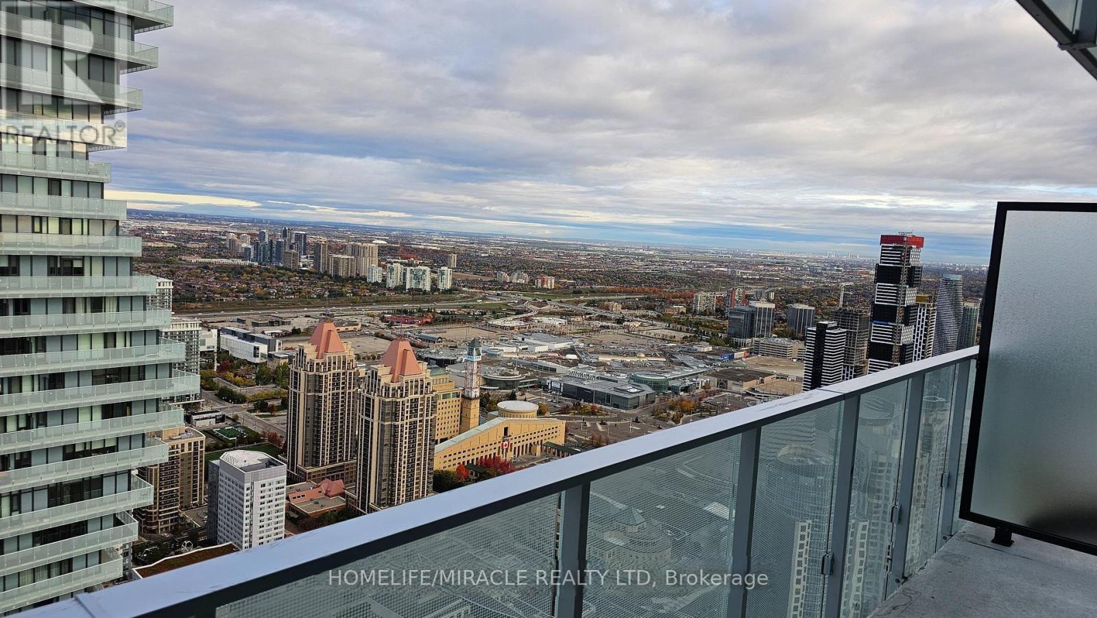 5602 - 3883 Quartz Road, Mississauga, ON - Outdoor With View