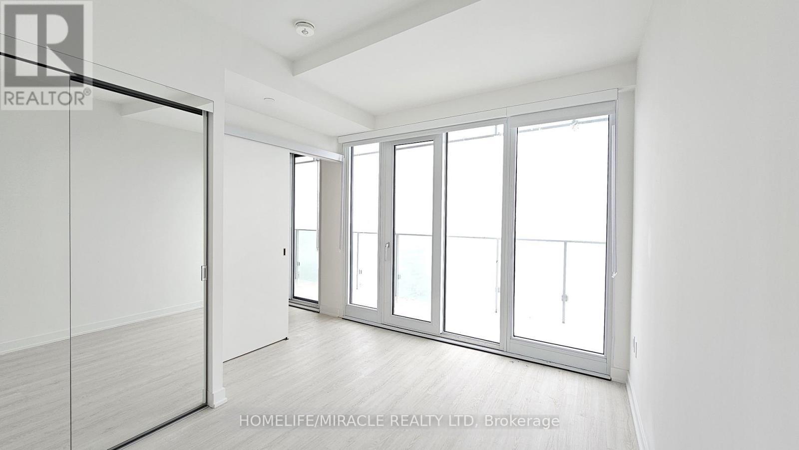 5602 - 3883 Quartz Road, Mississauga, ON - Indoor Photo Showing Other Room