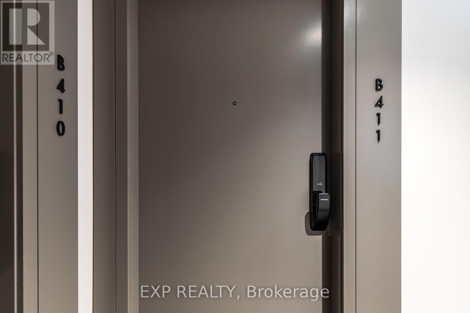 411 - 3071 Trafalgar Road, Oakville, ON -