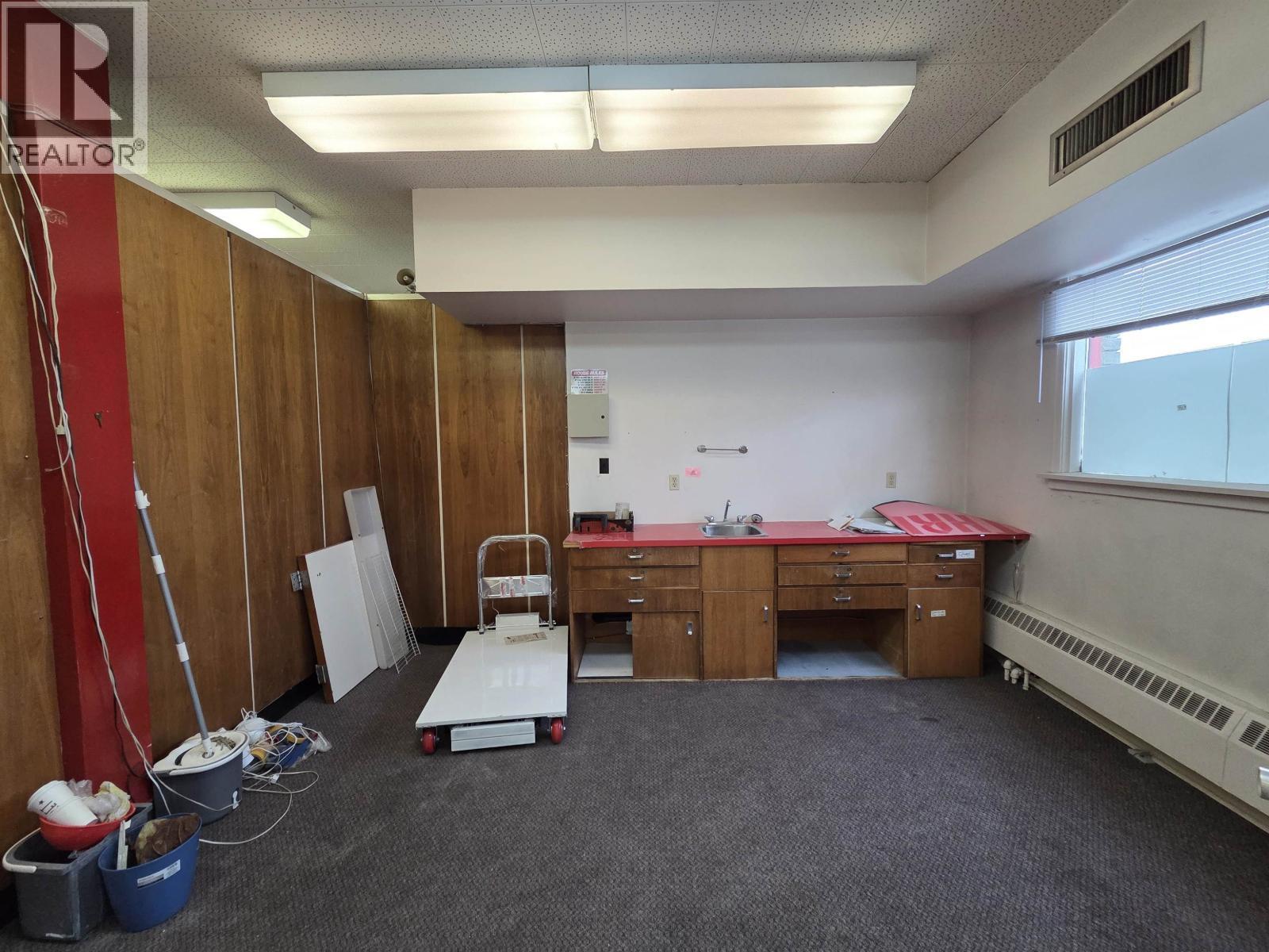 1210 3Rd Avenue, Prince George, BC