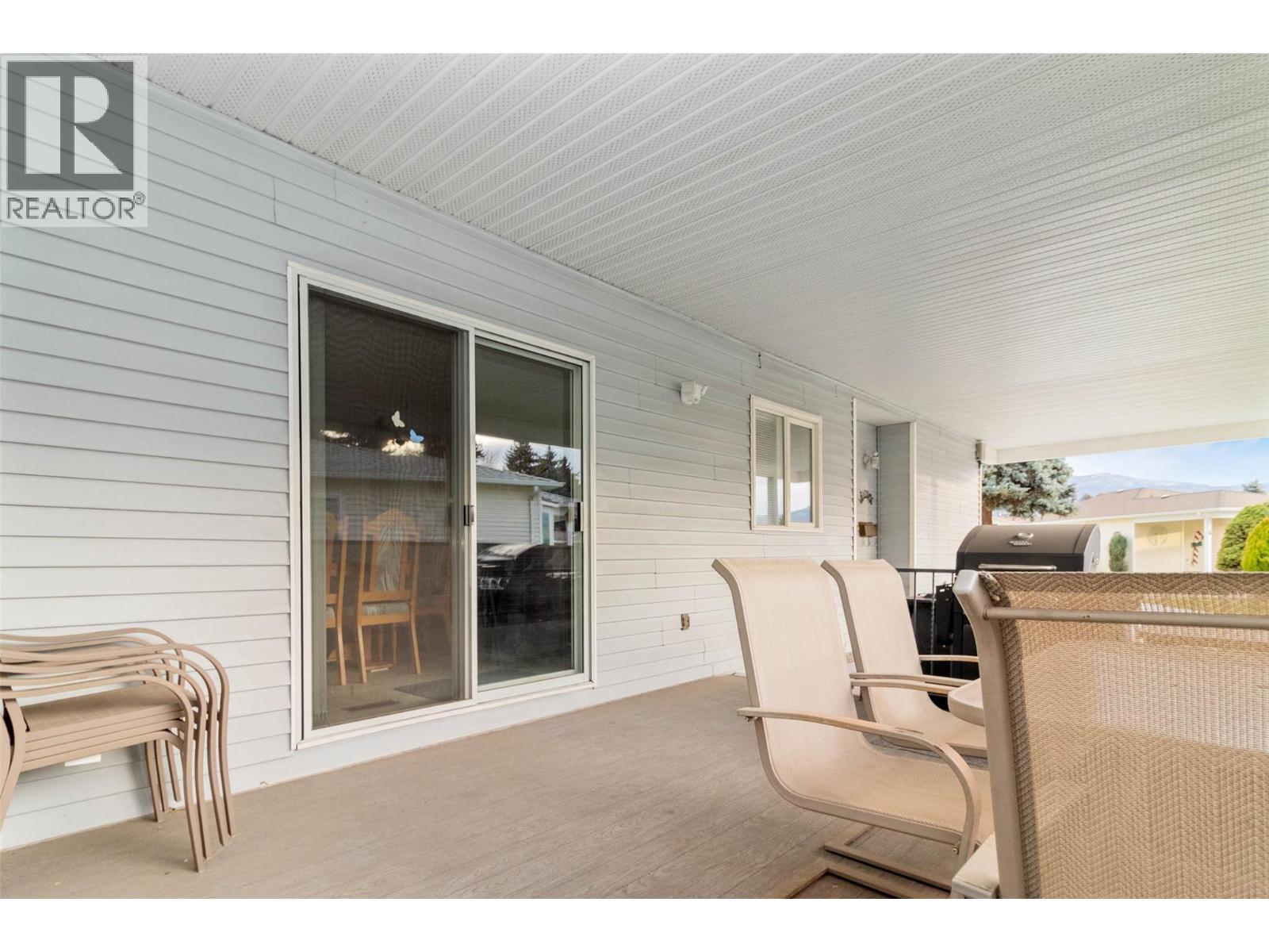 1255 Raymer Avenue Unit# 197, Kelowna, BC - Outdoor With Deck Patio Veranda With Exterior