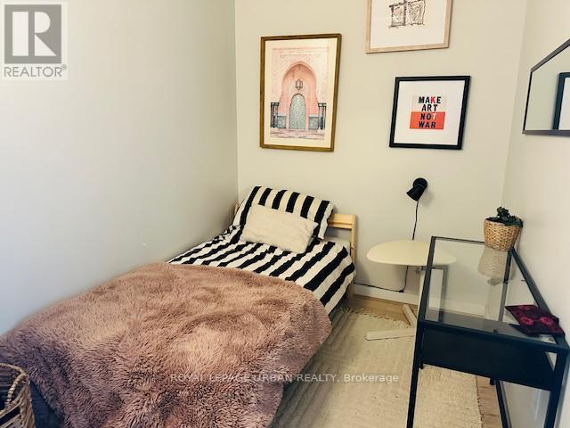 2705 - 170 Bayview Avenue, Toronto, ON - Indoor Photo Showing Bedroom