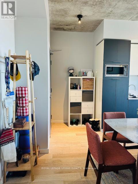 2705 - 170 Bayview Avenue, Toronto, ON - Indoor