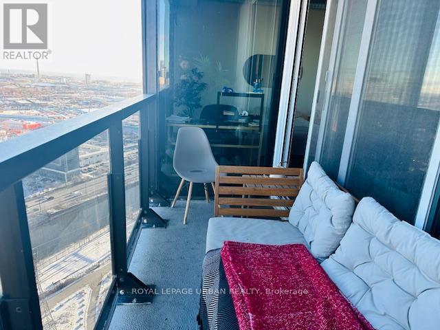 2705 - 170 Bayview Avenue, Toronto, ON - Outdoor With Balcony