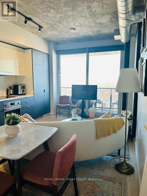 2705 - 170 Bayview Avenue, Toronto, ON - Indoor