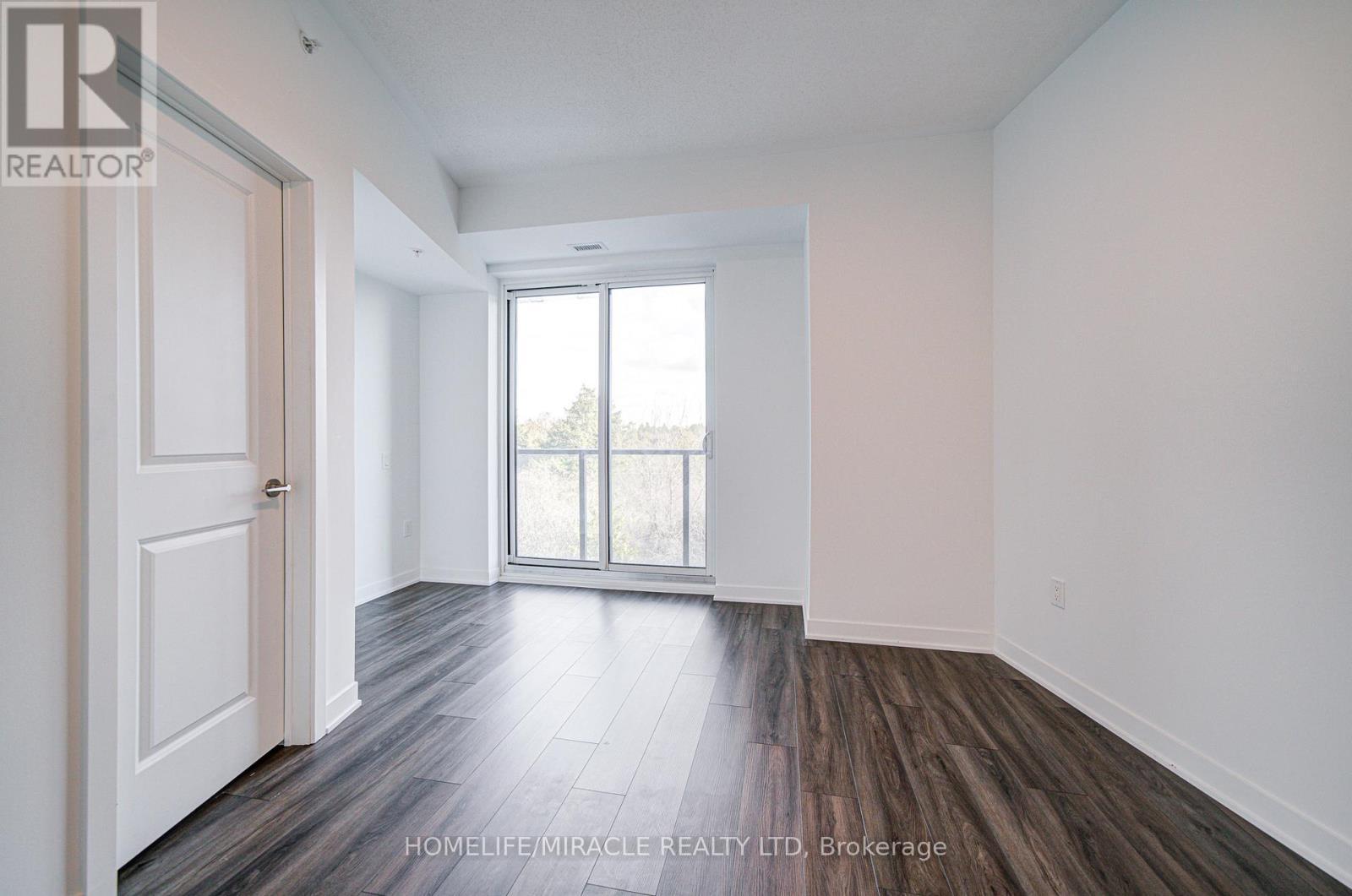 329 - 385 Arctic Red Drive, Oshawa, ON - Indoor Photo Showing Other Room