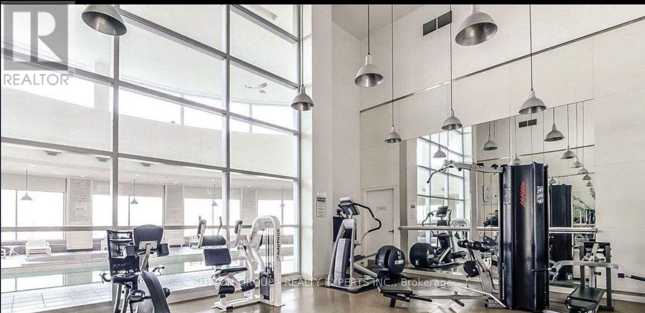 2306 - 36 Lee Centre Drive, Toronto, ON - Indoor Photo Showing Gym Room