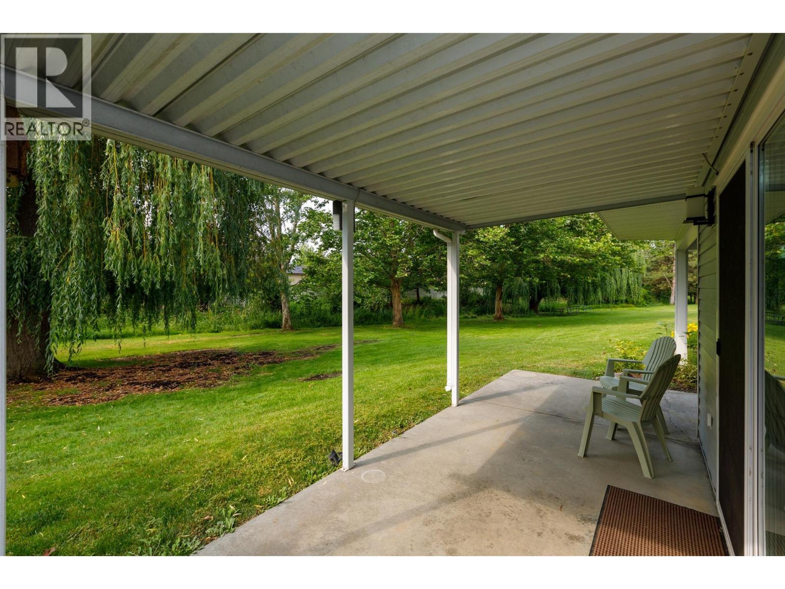 1101 Cameron Avenue Unit# 60, Kelowna, BC - Outdoor With Deck Patio Veranda