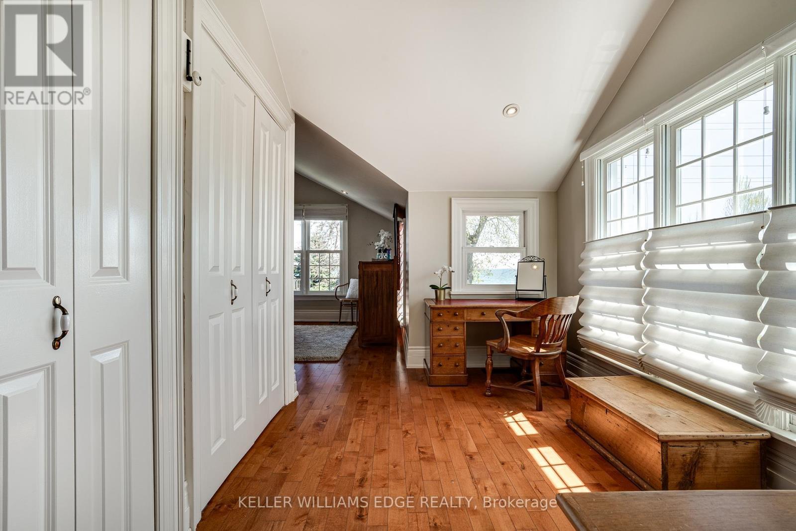 849 Beach Boulevard, Hamilton, ON - Indoor Photo Showing Other Room