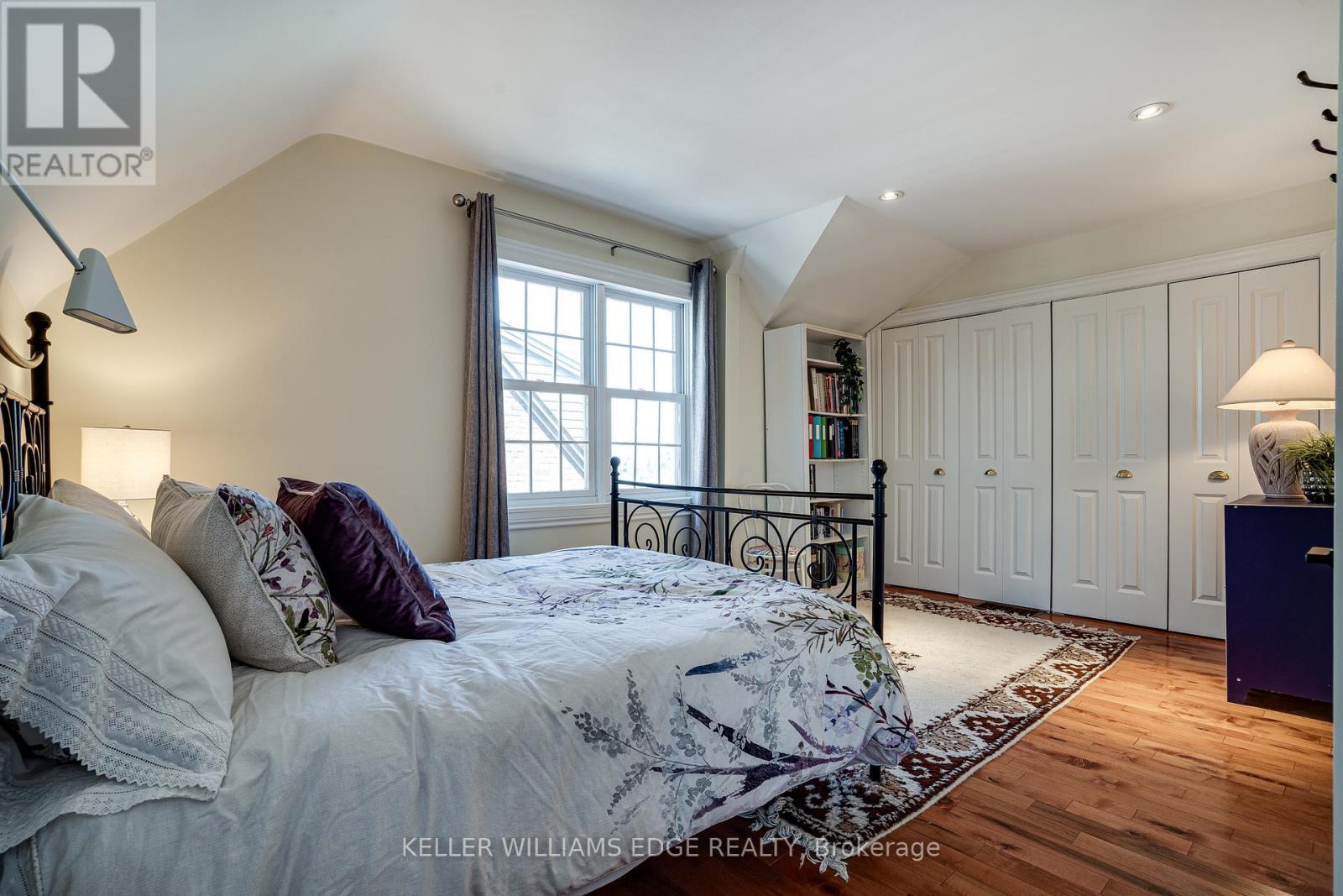 849 Beach Boulevard, Hamilton, ON - Indoor Photo Showing Bedroom