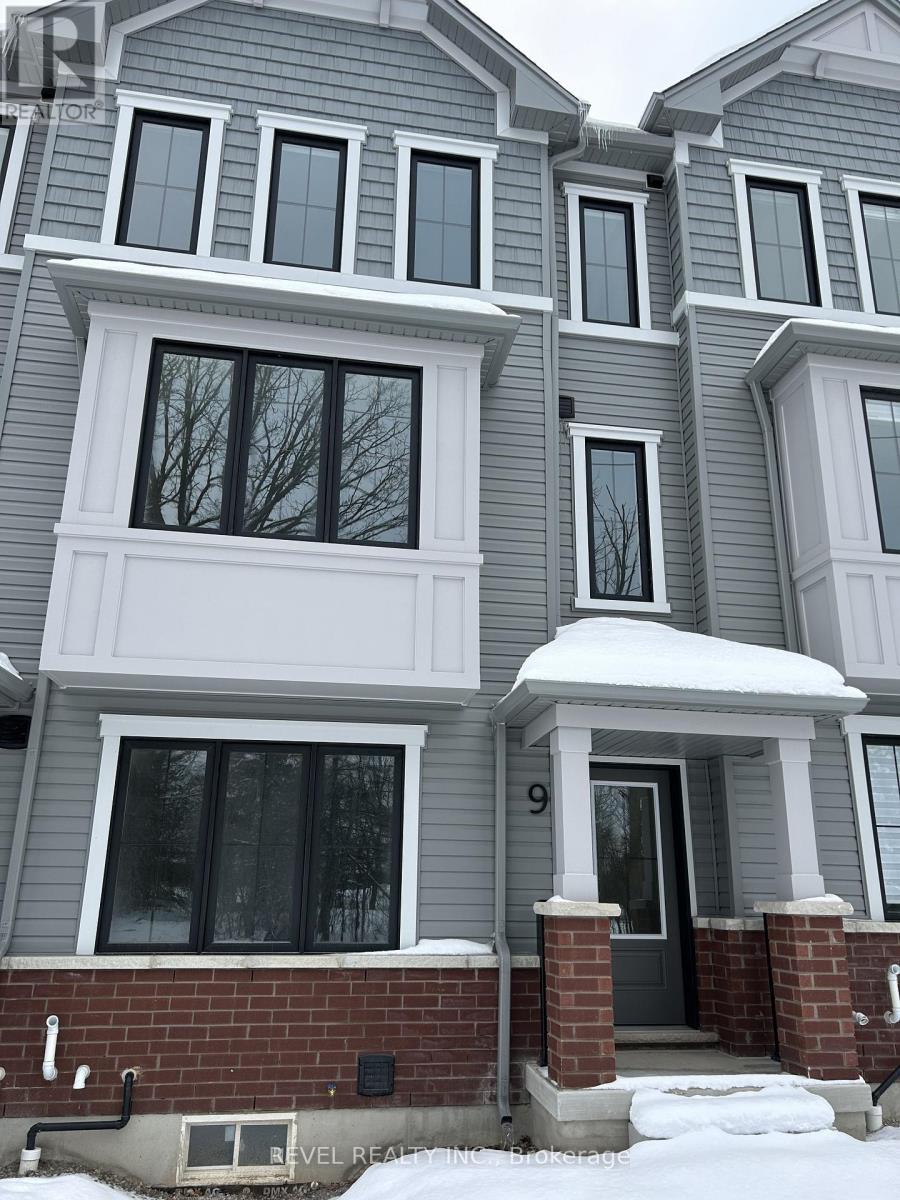 9 Kingbird Common, Cambridge, ON - Outdoor With Facade