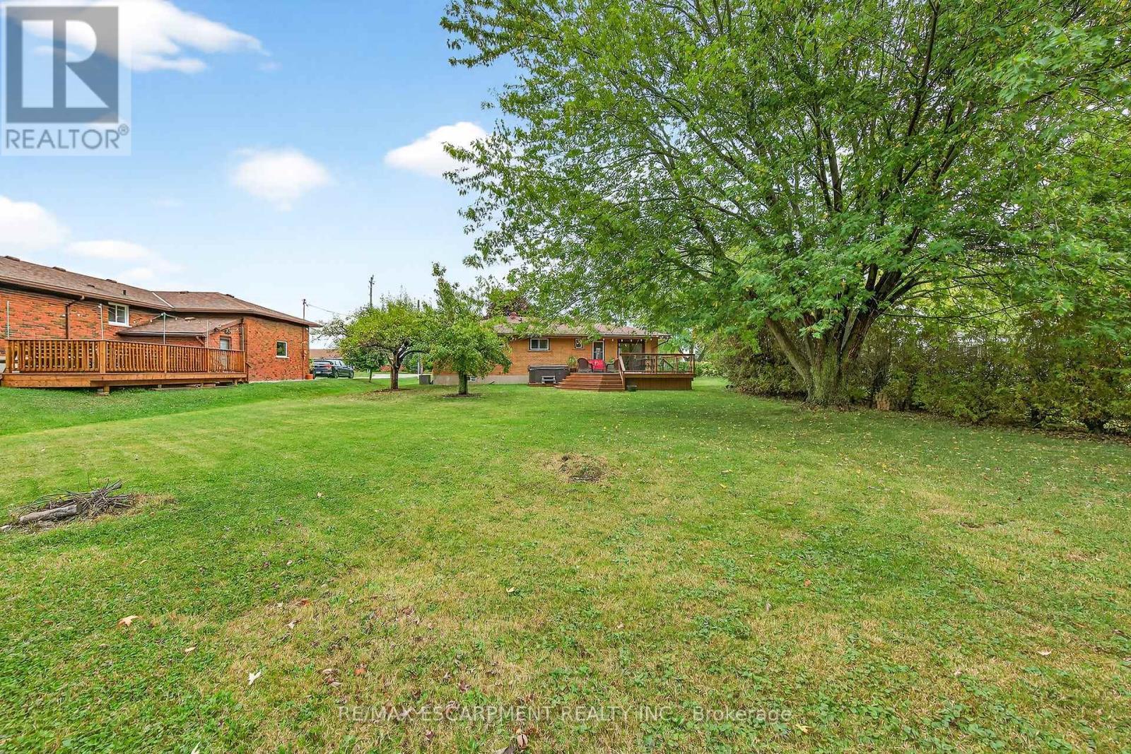 49 Erie Avenue N, Haldimand, ON - Outdoor