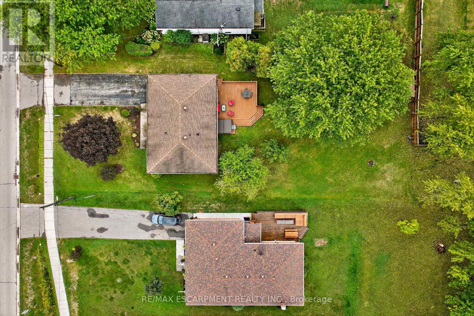 49 Erie Avenue N, Haldimand, ON - Outdoor