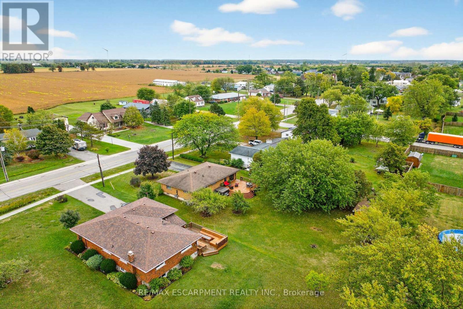 49 Erie Avenue N, Haldimand, ON - Outdoor With View