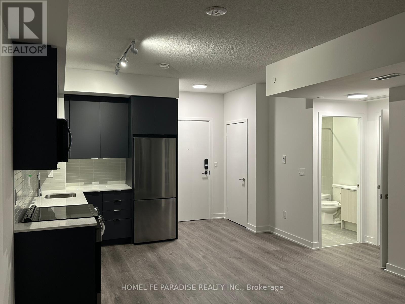 225 Malta Avenue, Brampton, ON - Indoor Photo Showing Kitchen With Stainless Steel Kitchen