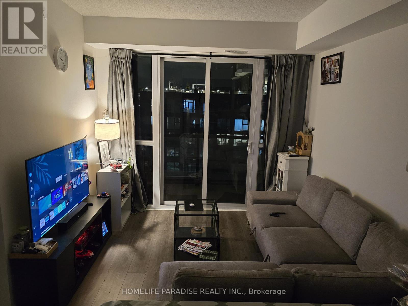 812 - 812-225 Malta Avenue, Brampton, ON - Indoor