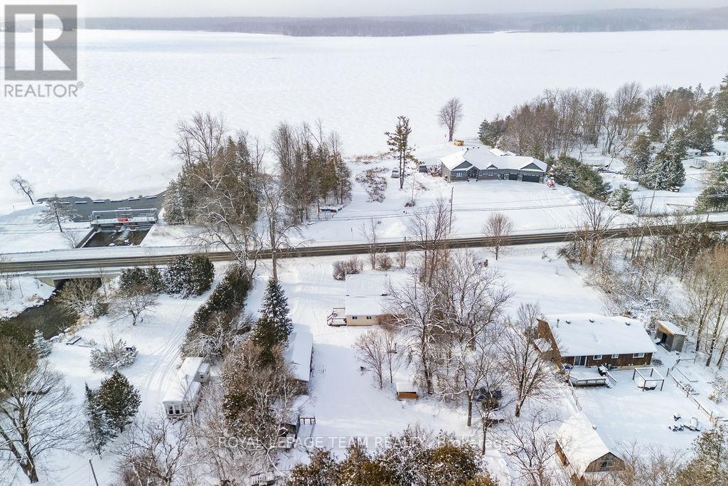 Beautiful White Lake - 160 Burnstown Road, Mcnab/Braeside, ON - Outdoor With View