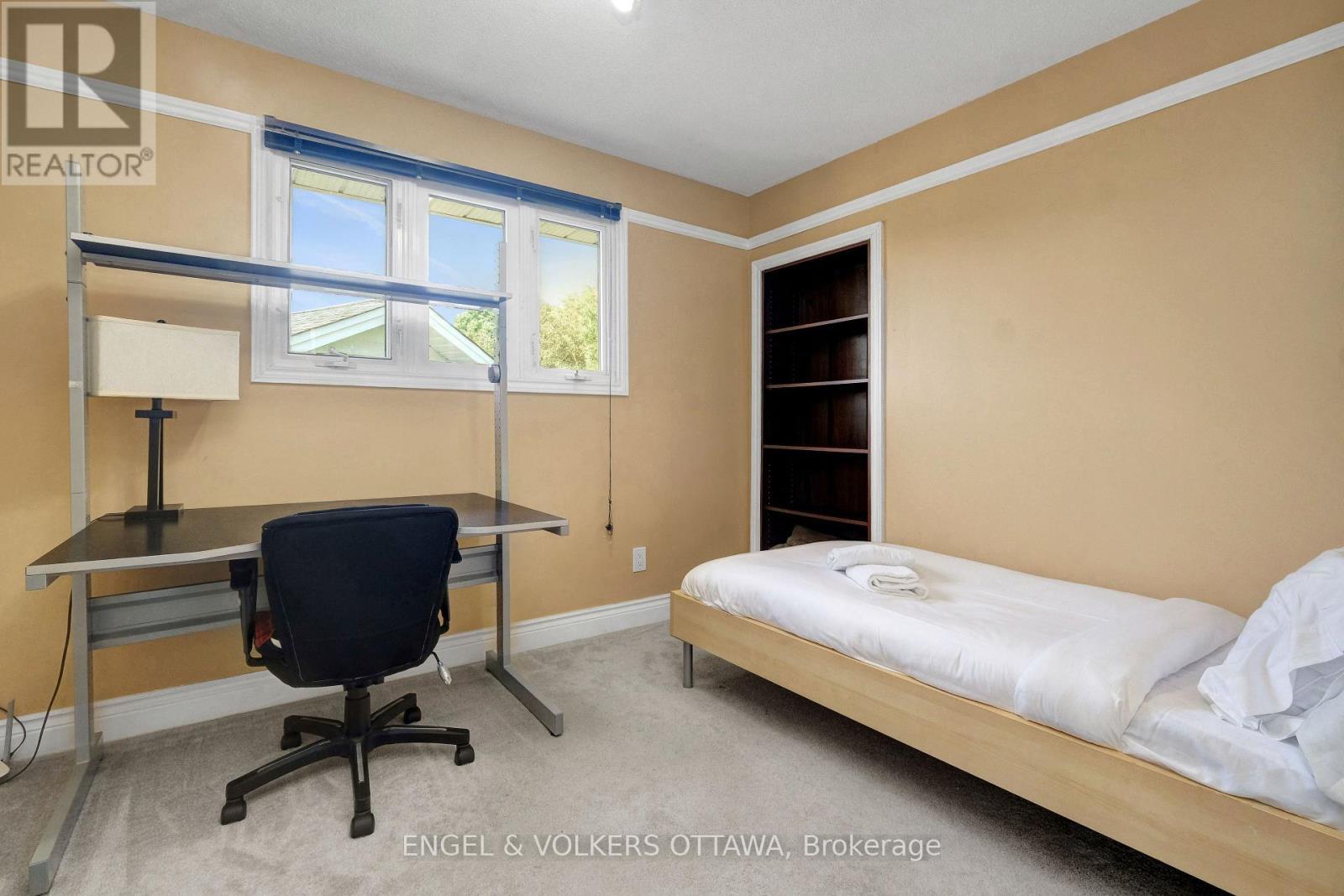 A - 621 Pleasant Park Road, Ottawa, ON