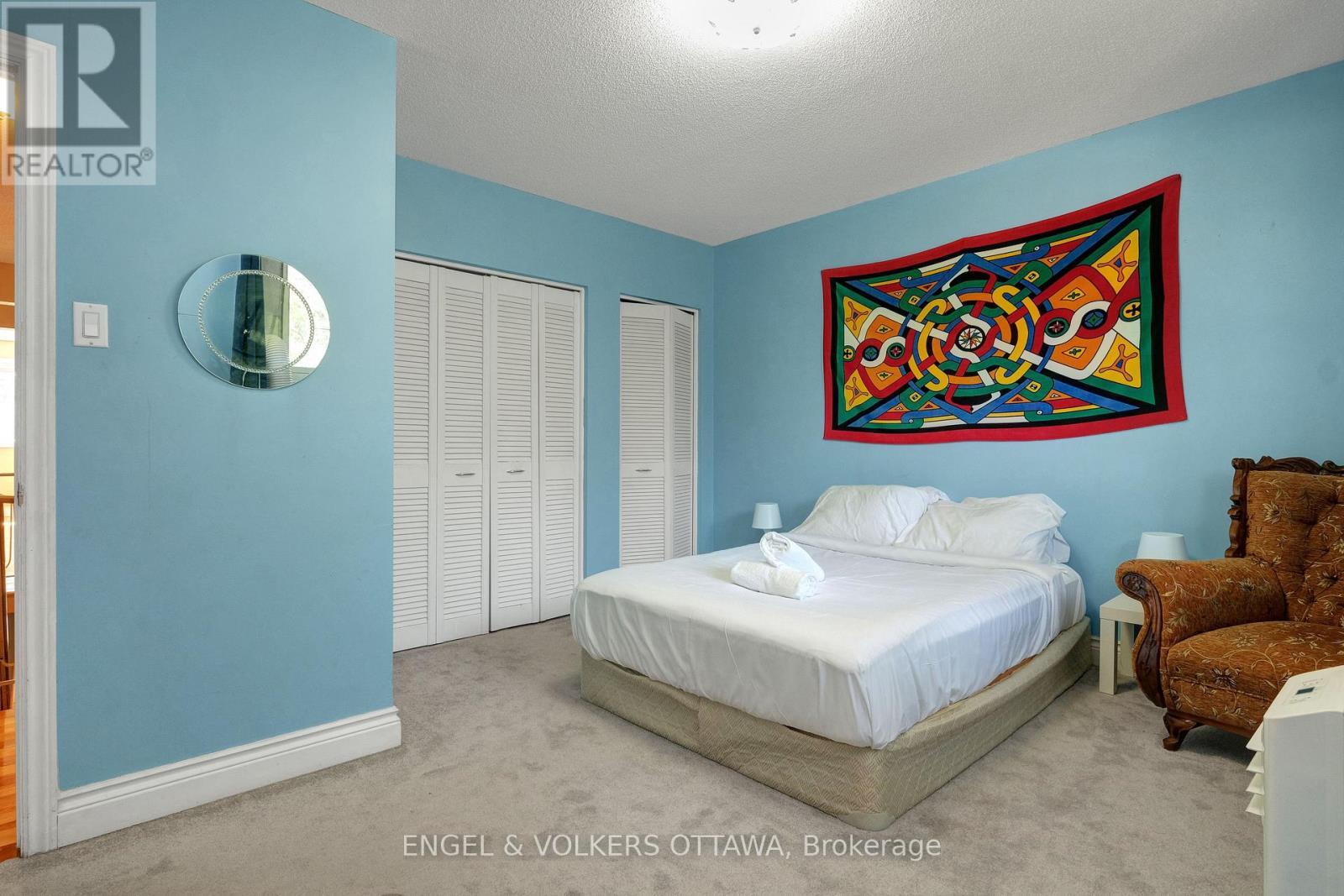 A - 621 Pleasant Park Road, Ottawa, ON