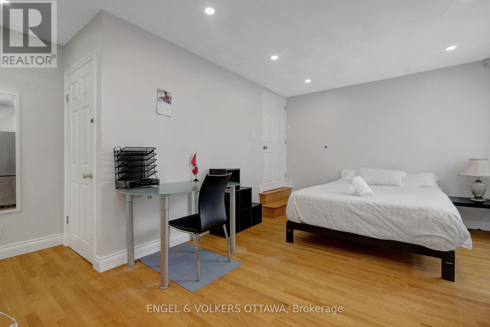 A - 621 Pleasant Park Road, Ottawa, ON