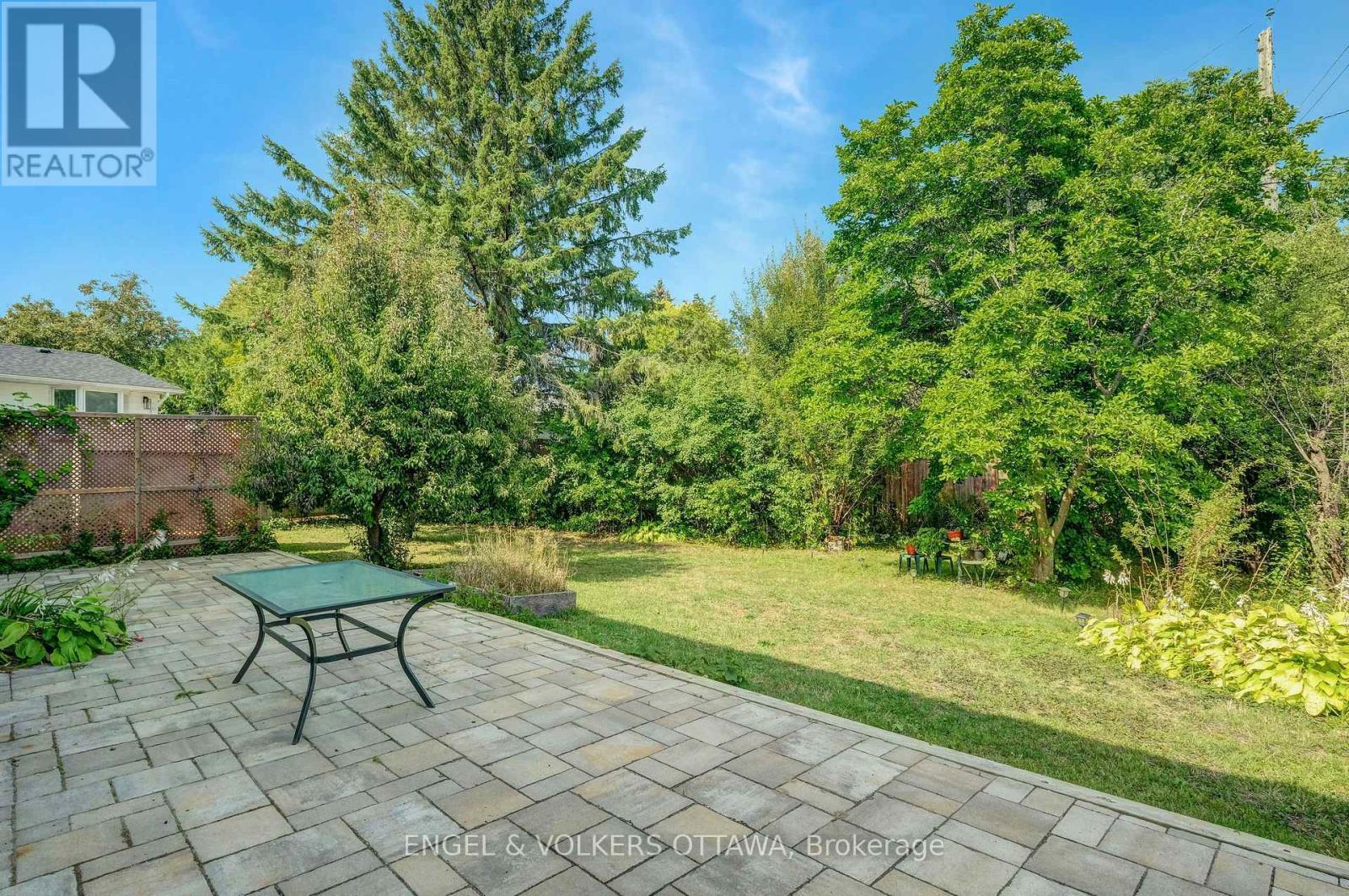 A - 621 Pleasant Park Road, Ottawa, ON