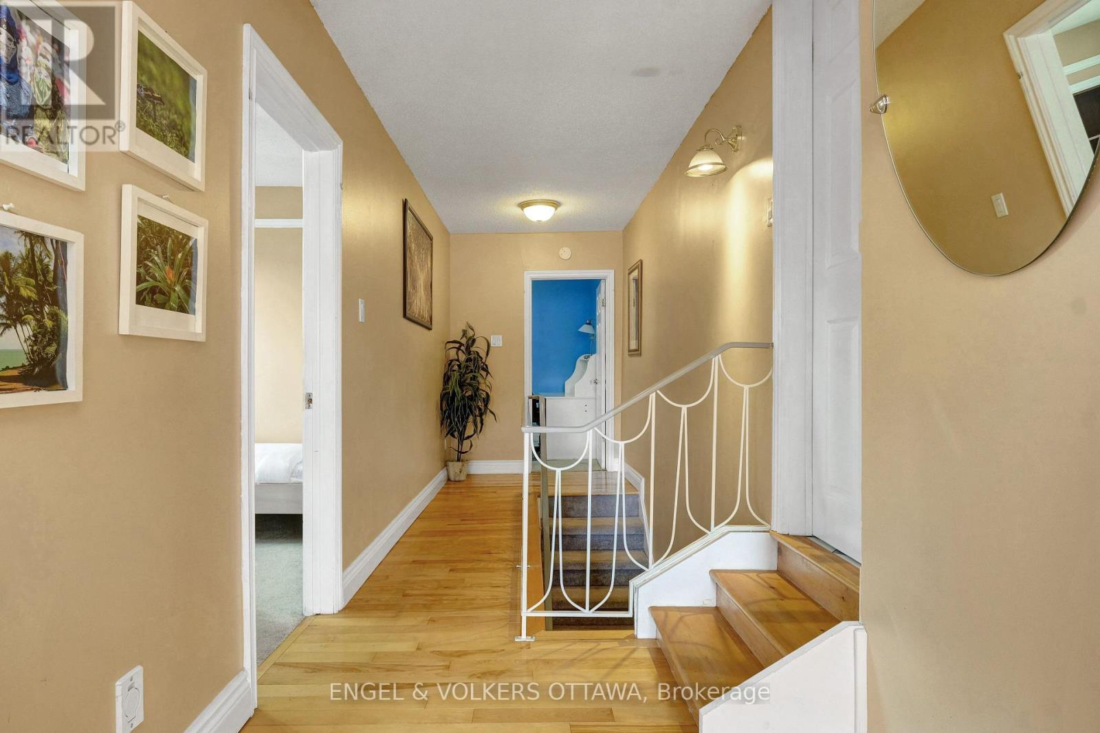 A - 621 Pleasant Park Road, Ottawa, ON