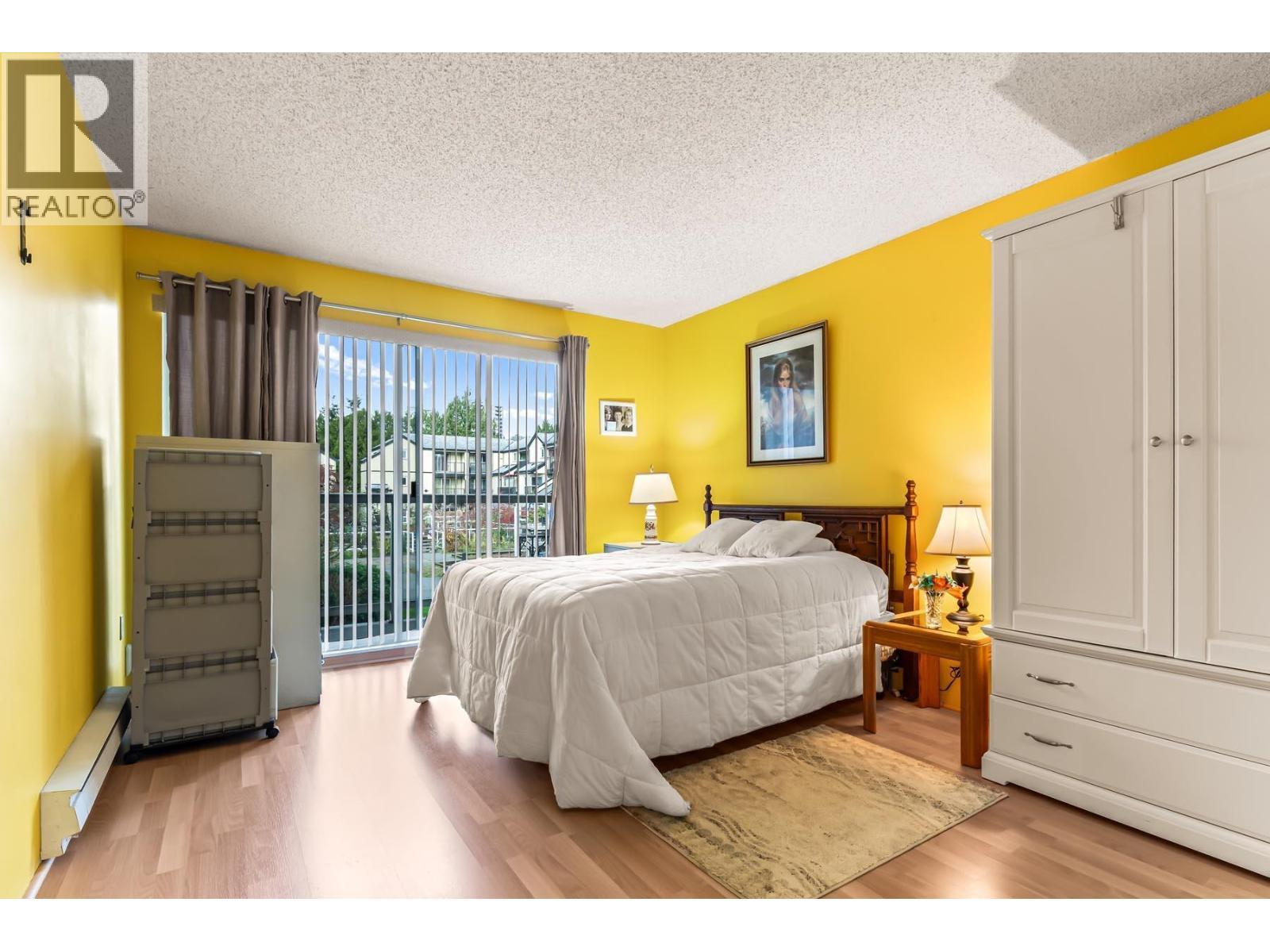 210 5 K De K Court, New Westminster, BC - Indoor Photo Showing Bedroom