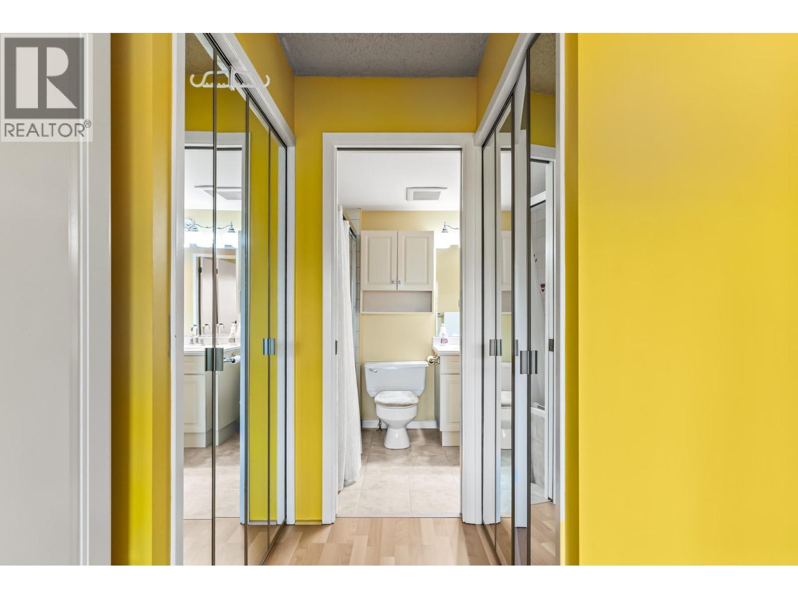 210 5 K De K Court, New Westminster, BC - Indoor Photo Showing Other Room