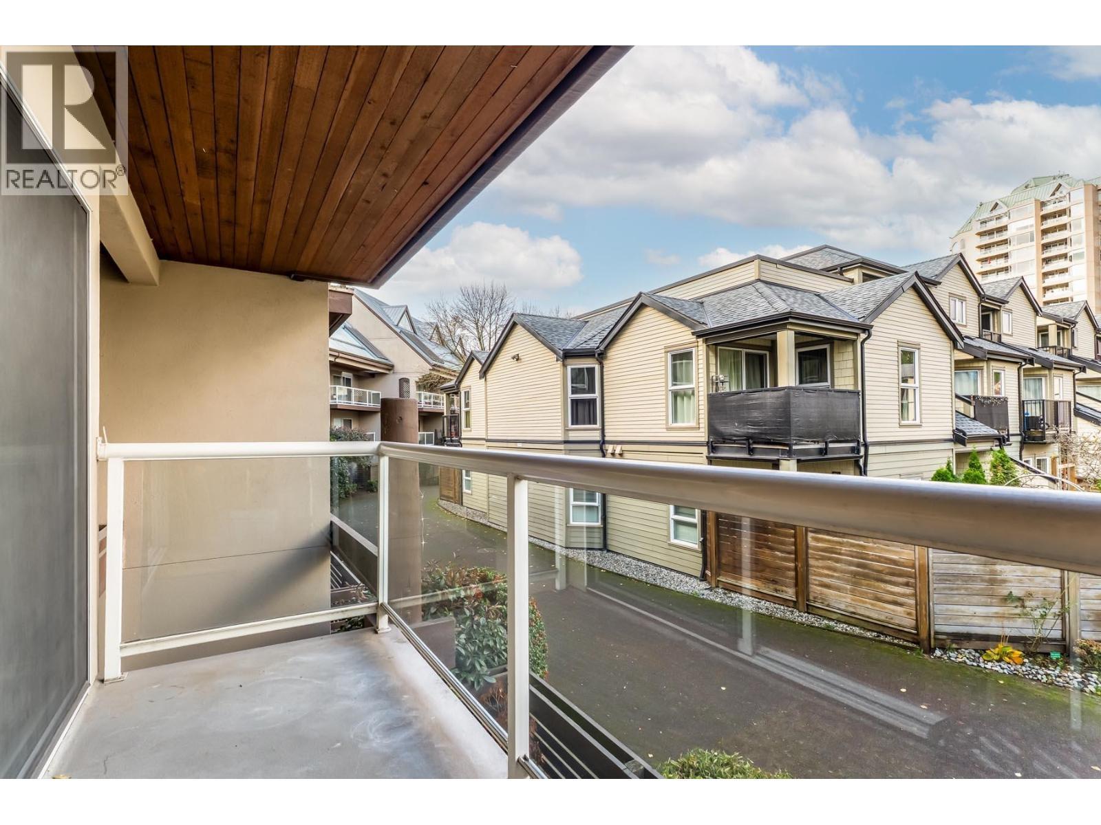 210 5 K De K Court, New Westminster, BC - Outdoor With Balcony