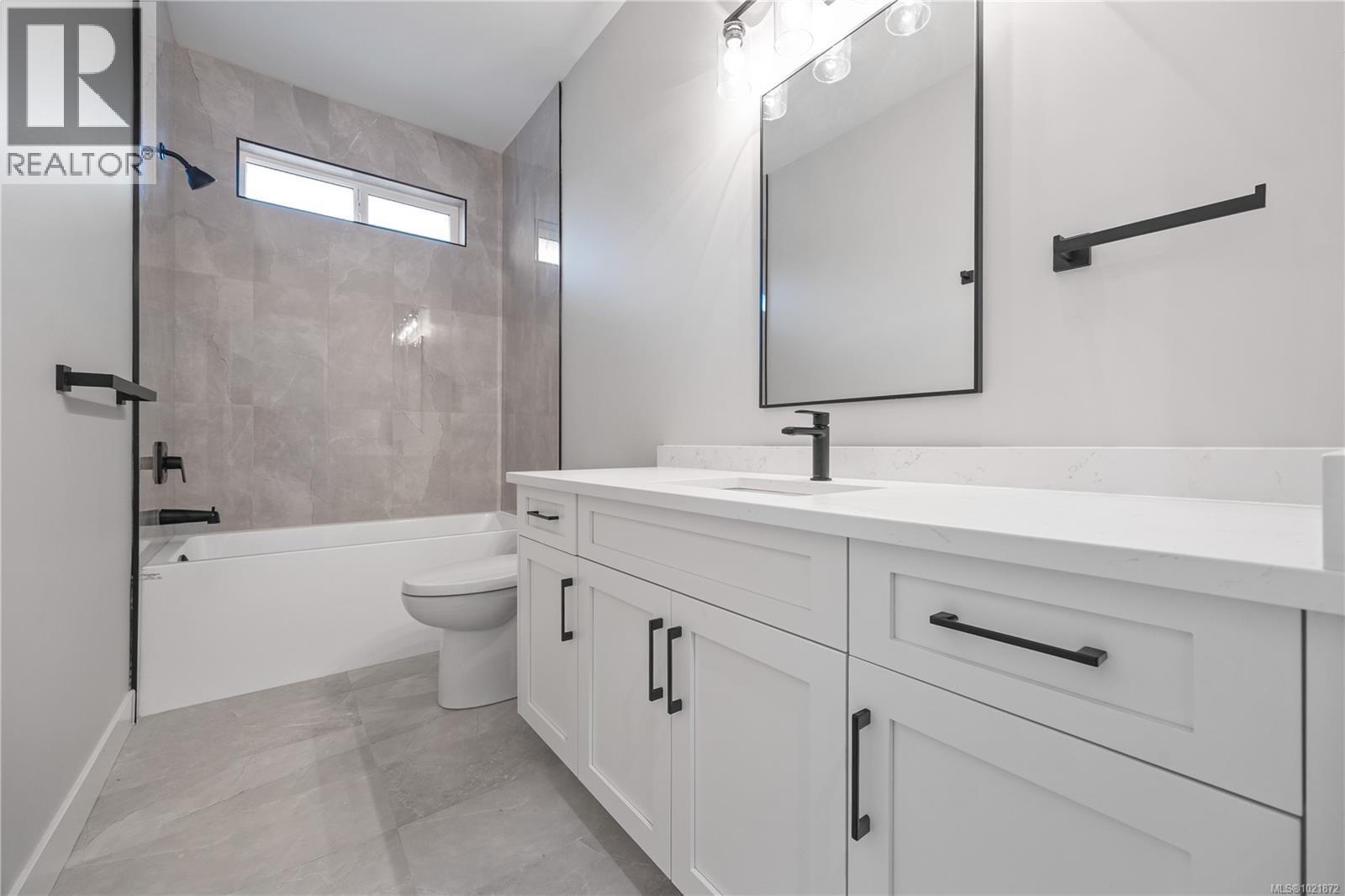 Similar Home - 151 Marina View Dr, Ladysmith, BC - Indoor Photo Showing Bathroom