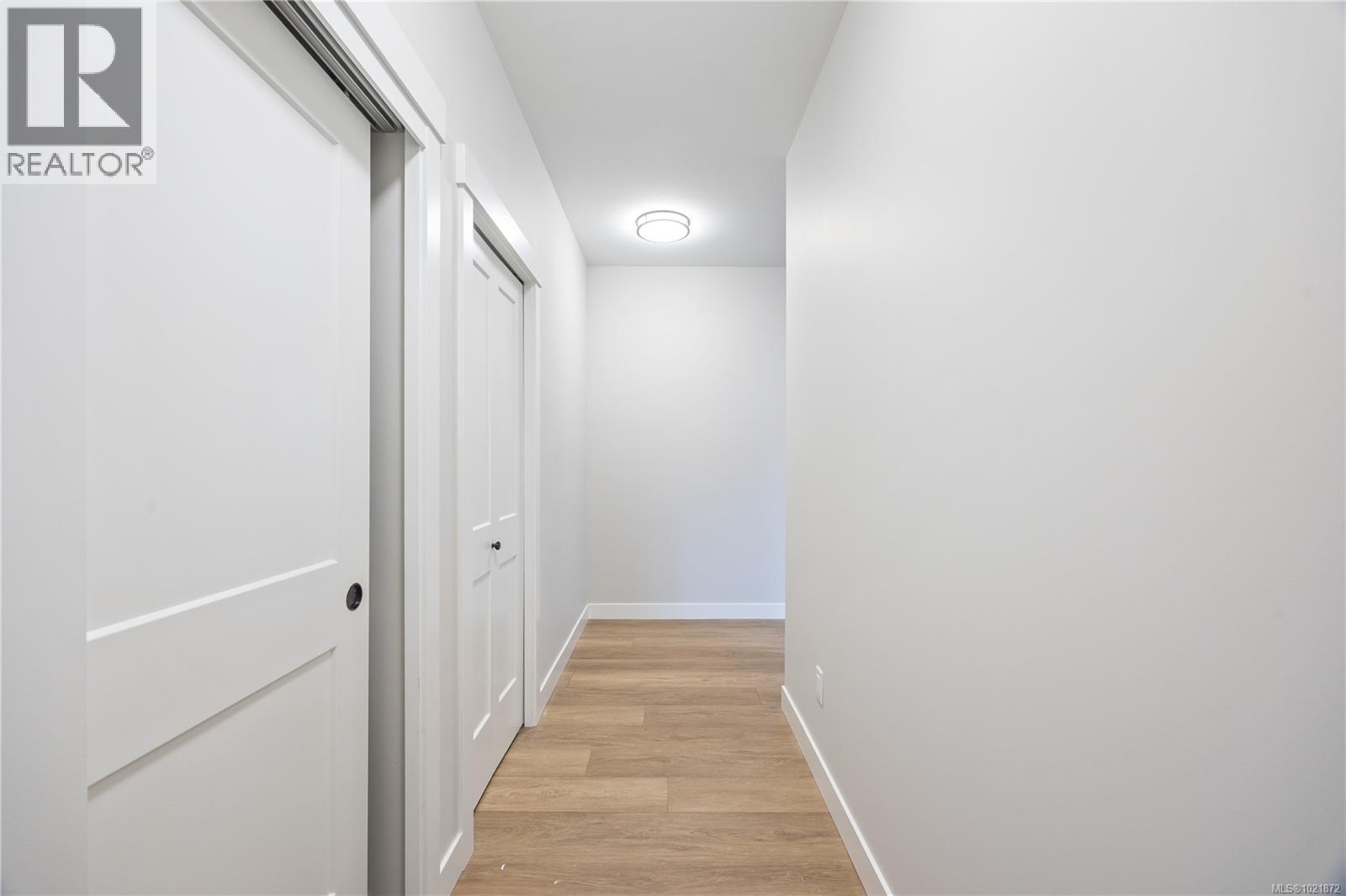 Similar Home - 151 Marina View Dr, Ladysmith, BC - Indoor Photo Showing Other Room