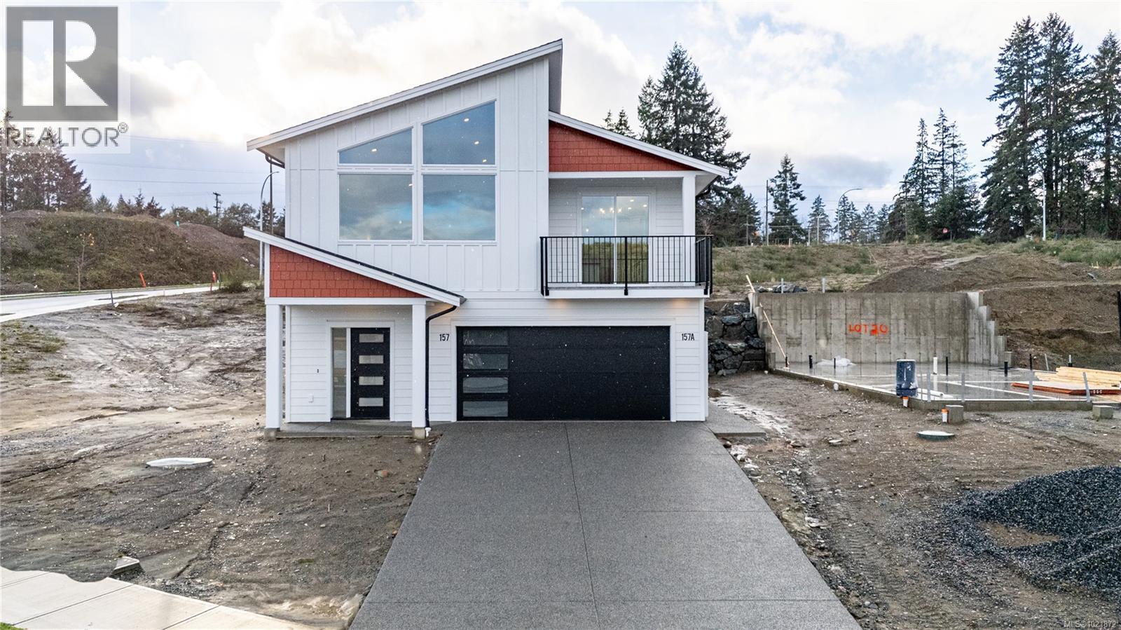 Similar Home - 151 Marina View Dr, Ladysmith, BC - Outdoor