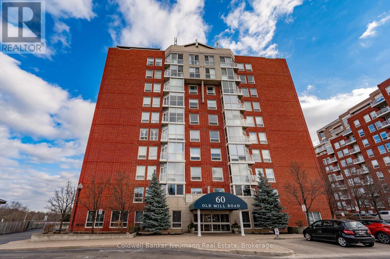 409 - 60 Old Mill Road, Oakville (Oo Old Oakville), ON - Outdoor With Facade