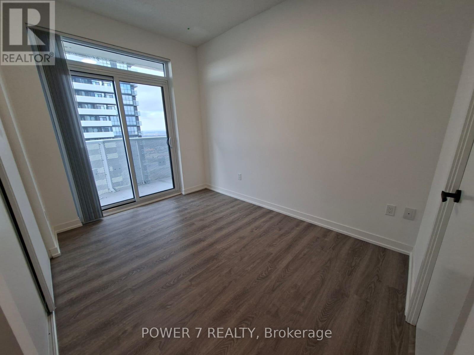 4012 - 8 Interchange Way, Vaughan, ON - Indoor Photo Showing Other Room
