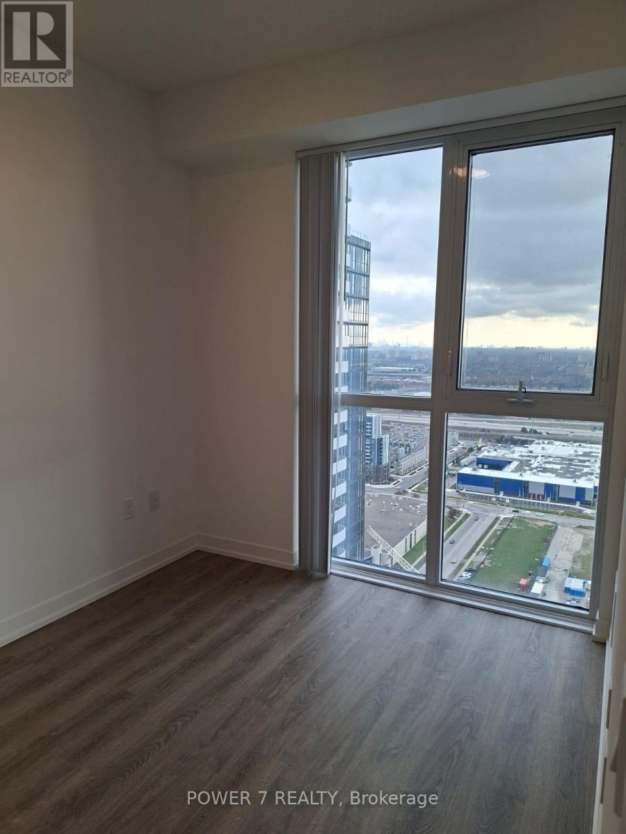 4012 - 8 Interchange Way, Vaughan, ON - Indoor Photo Showing Other Room