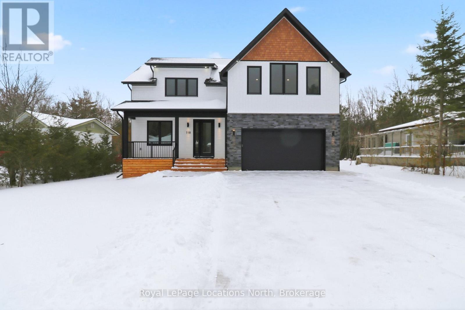 118 Valerie Crescent, Wasaga Beach, ON - Outdoor With Facade