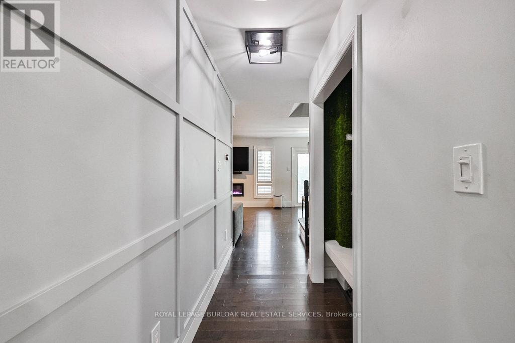 4429 Vallence Drive, Burlington, ON - Indoor Photo Showing Other Room