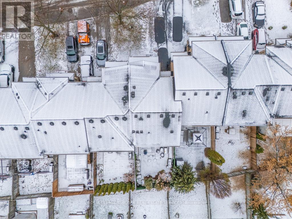 4429 Vallence Drive, Burlington, ON - Outdoor